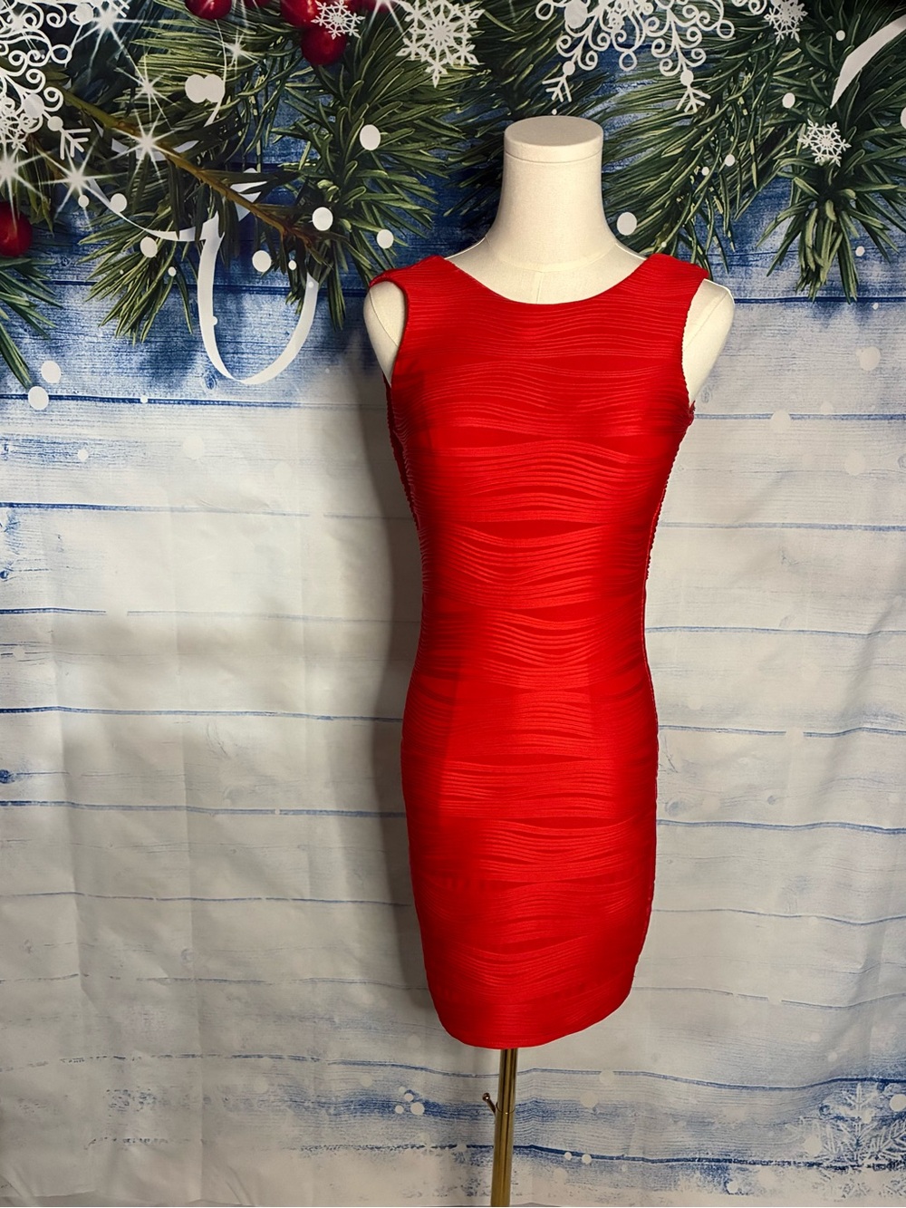 🎄 B Darlin Red Sleeveless Dress
